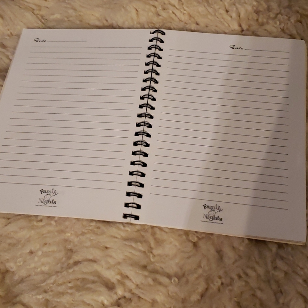 Note book - Picture 3 of 8